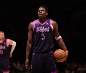 betvictor伟德(中国)唯一官方网站-爱德华兹40分戈贝尔22+17 森林狼送独行侠十连败