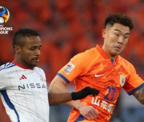 【亚冠】洛佩斯破门陈蒲补时建功 泰山1比2惜败横滨